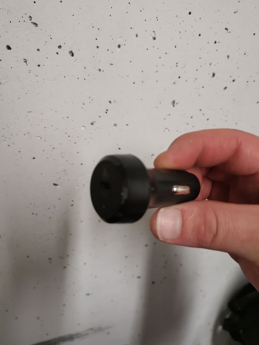 Magnetyczny uchwyt na telefon i szybkie ładowanie zapalniczki samochod