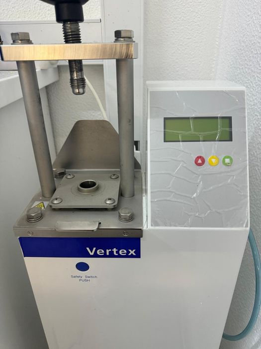 Maquina de injecção prótese flexível
