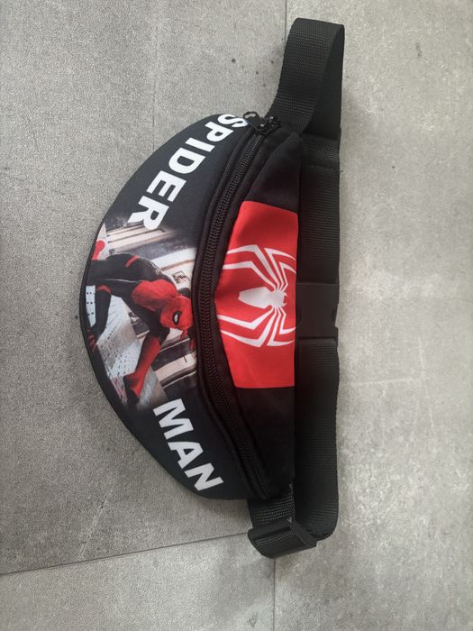 Nerka saszetka spiderman dwie kieszenie nowa