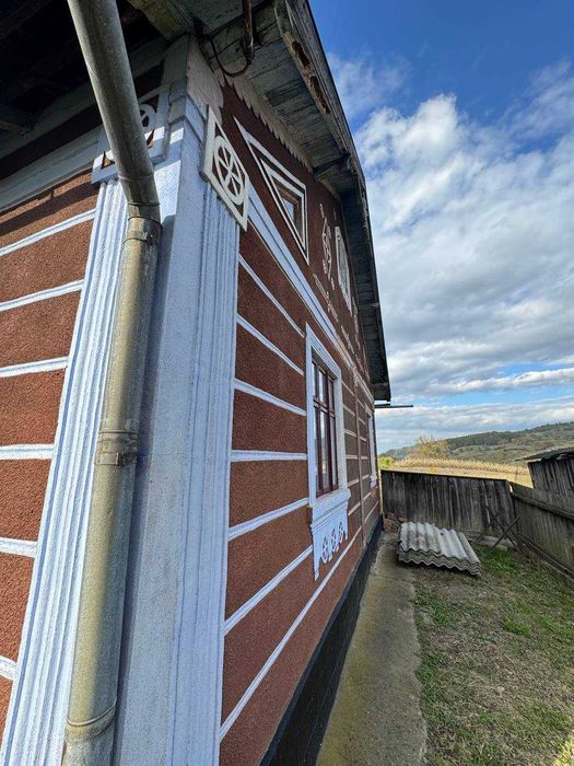 Продаж житлового будинку у с. Великий Кучурів (на межі з Тисовцем)