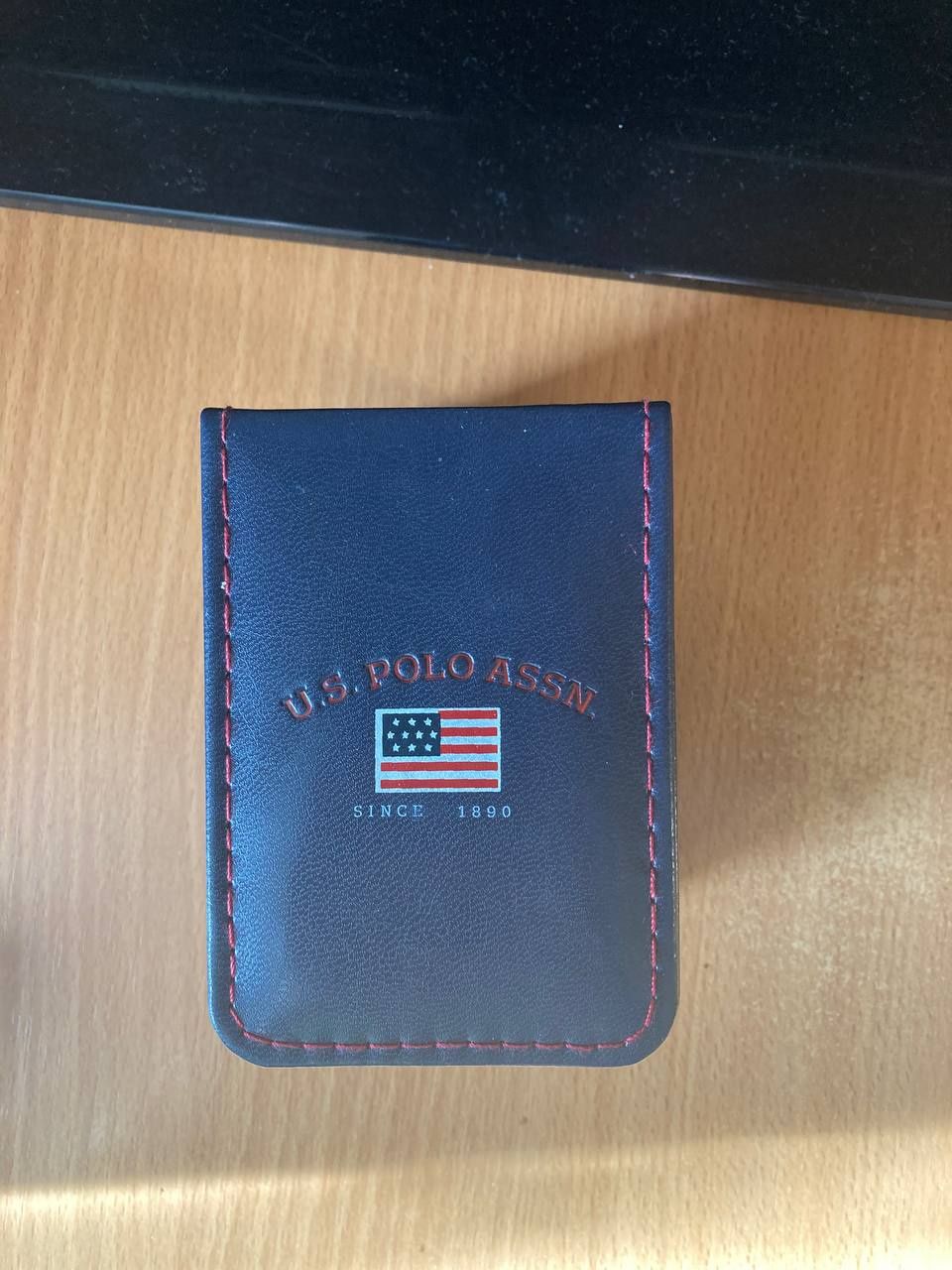Годинник Polo ASSN
