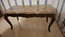 Mesa de centro clássica