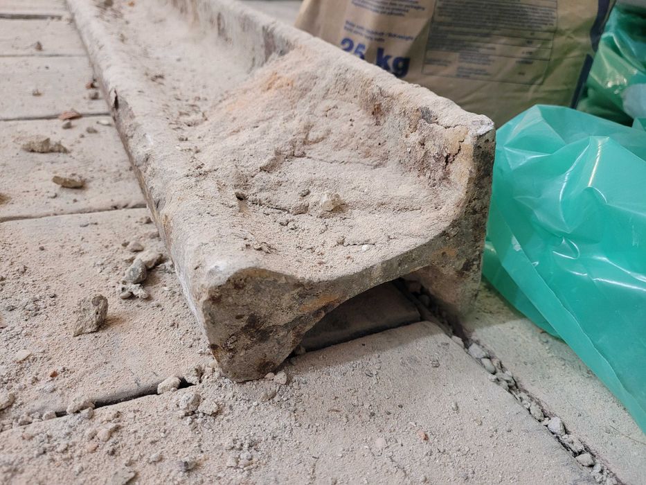 Tregla, dwuteownik, szyna kolejowa