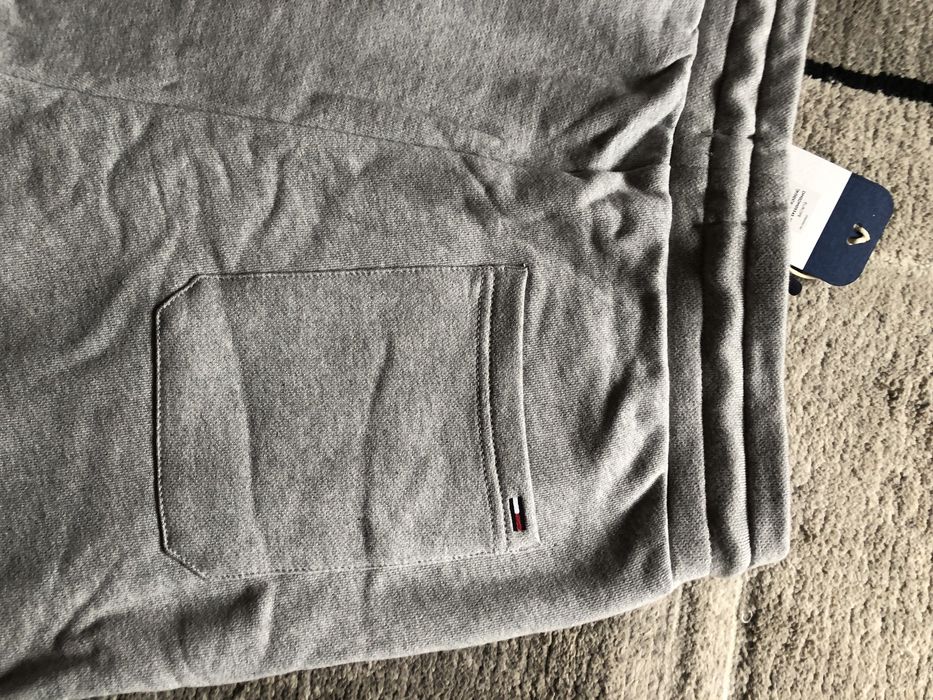 Calças Treino Tommy Hilfiger novas Tamanho M