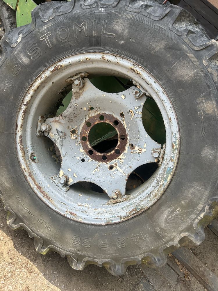 Koło do ursusa c 360 14.9R28