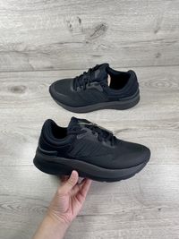 Adidas ZN Chill чорні кроси GZ2618