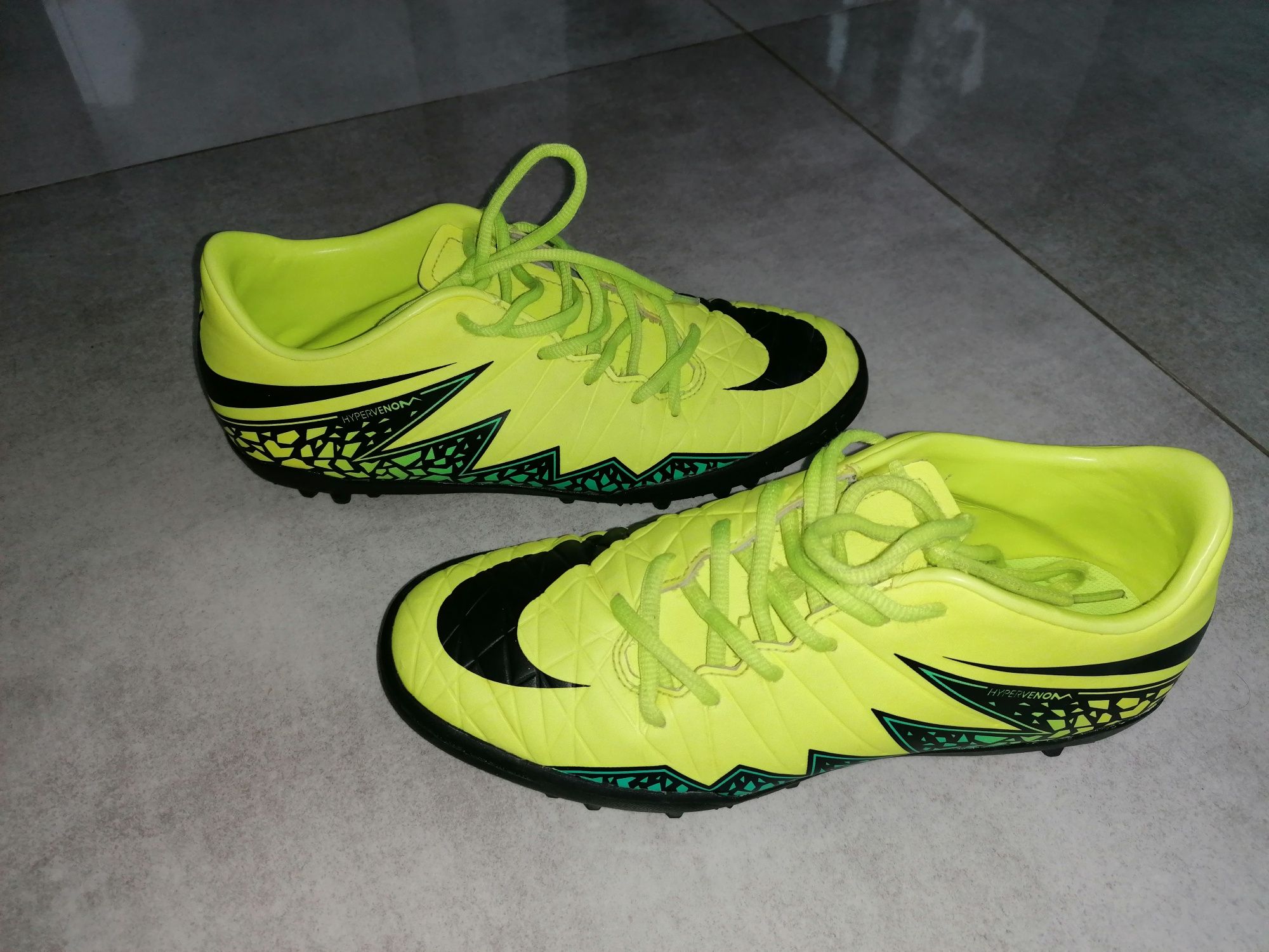 Buty piłkarskie na orlik Nike hypervenom  phelon II TF r 42.