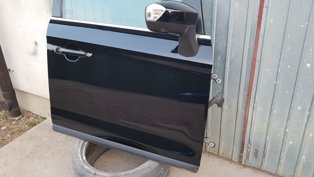 Drzwi ford Kuga mk 1  F8 w kolor prawe lewe przod tył  2.0 4x4 części