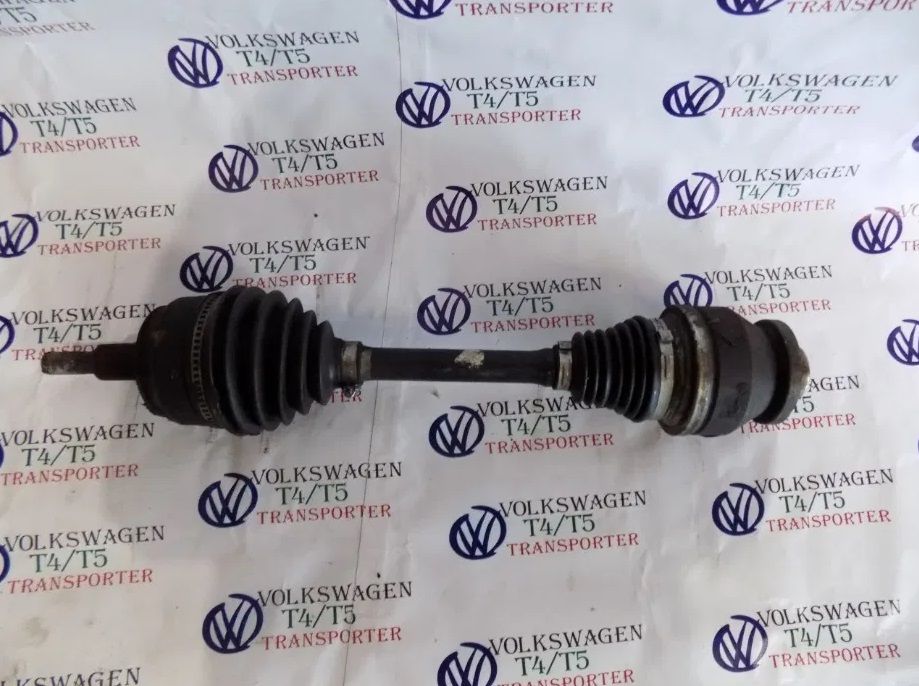 Полуось т5 Піввісь передня ліва 2,5 Volkswagen T5 механіка автомат