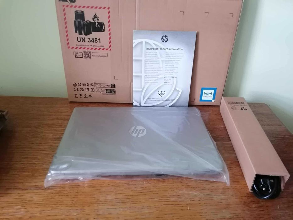 Laptop HP 250 G9  NOWY !!!