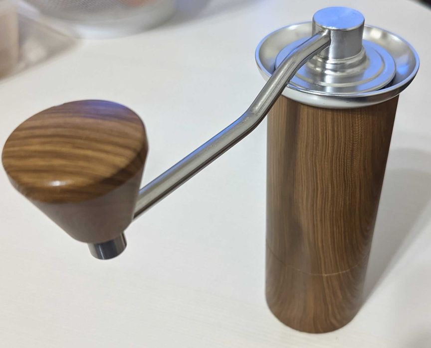 Młynek ręczny Xeoleo 50mm