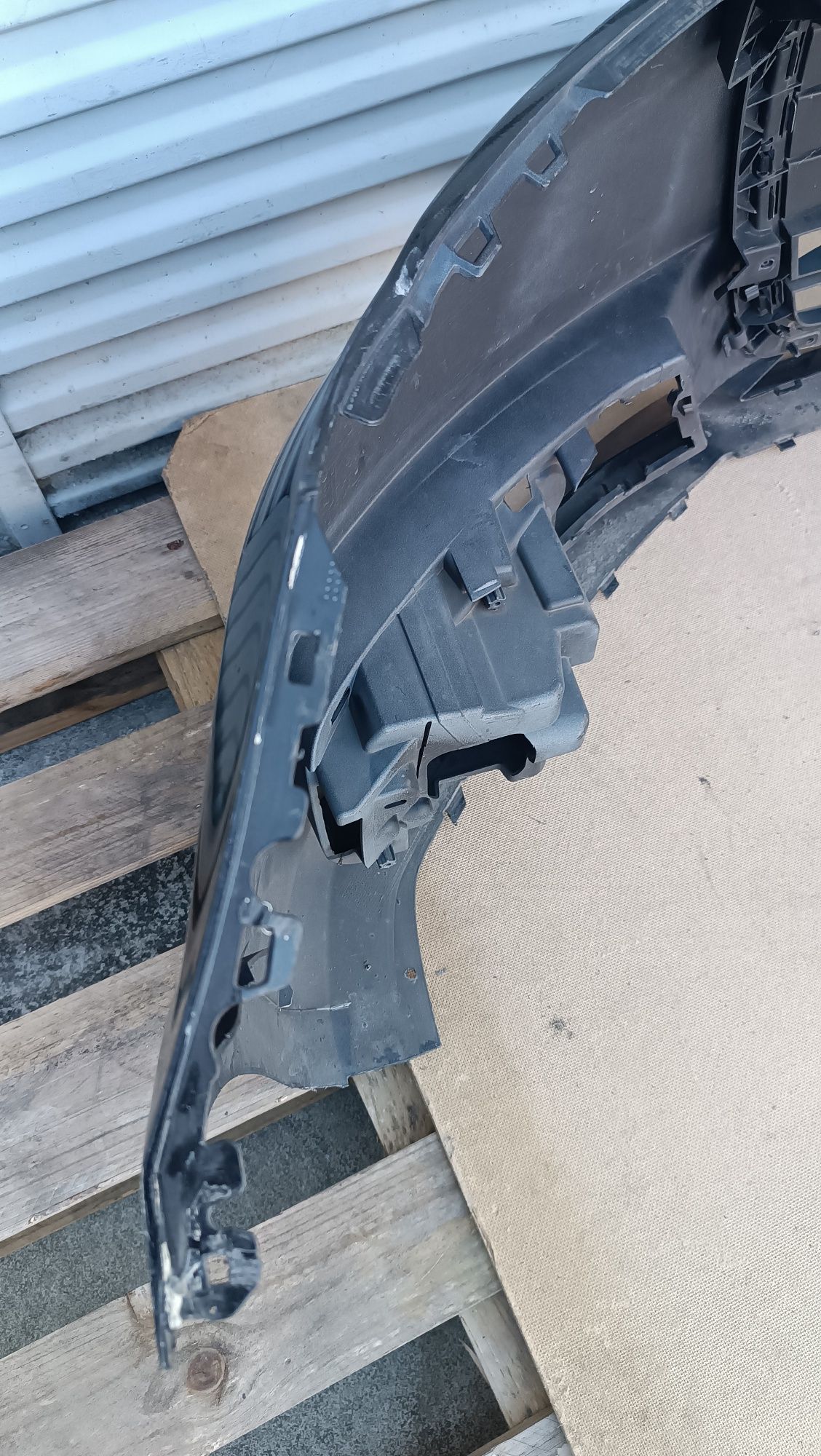 Vendo parachoque de frente Audi A1 8XA ano 2015/18