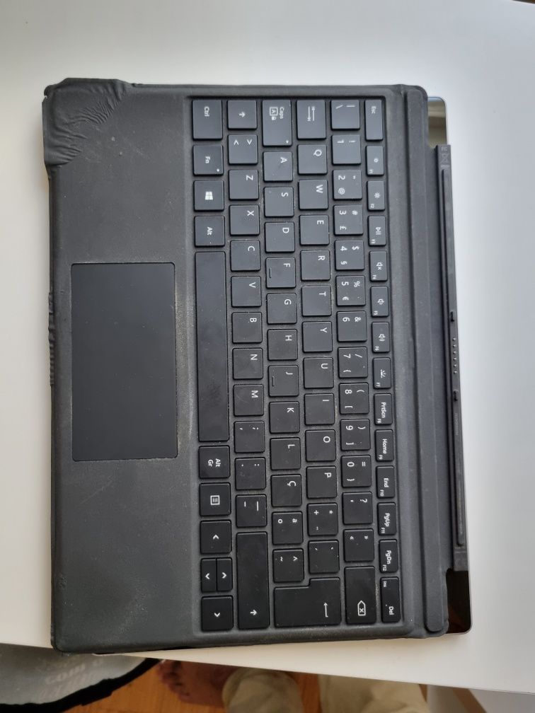 Microsoft Surface Pro 7 (2019) | i7 | 12.3' | 256 GB | 8 GB RAM
