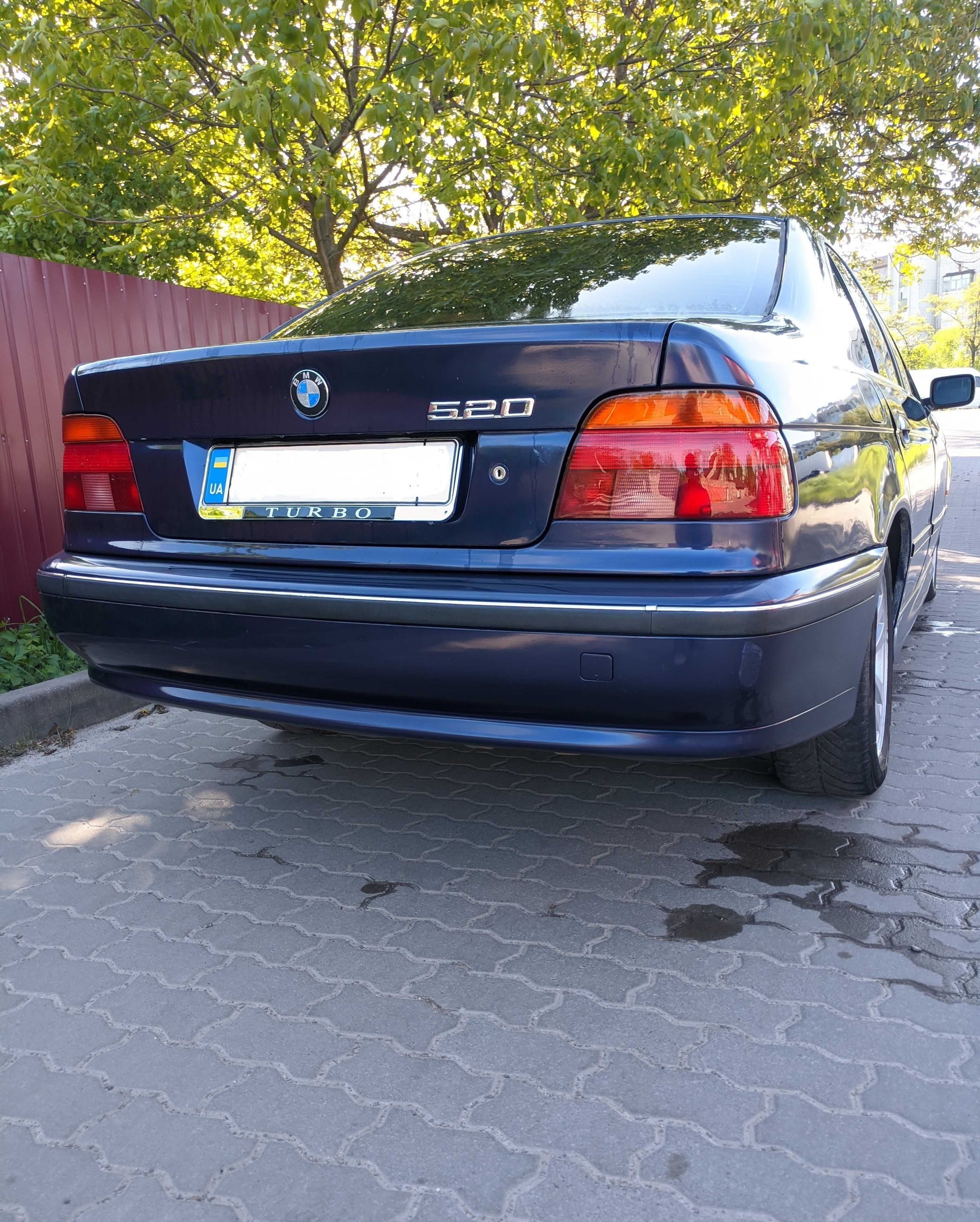 BMW E39 520I Бензин Львів