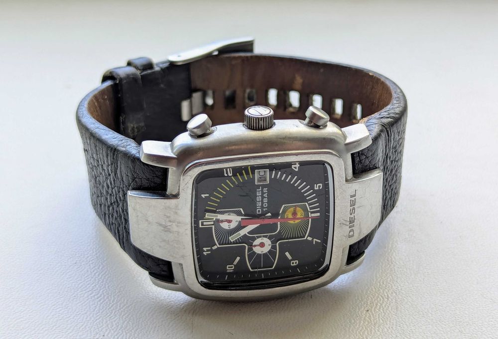 Мужские часы  DIESEL DZ-4028