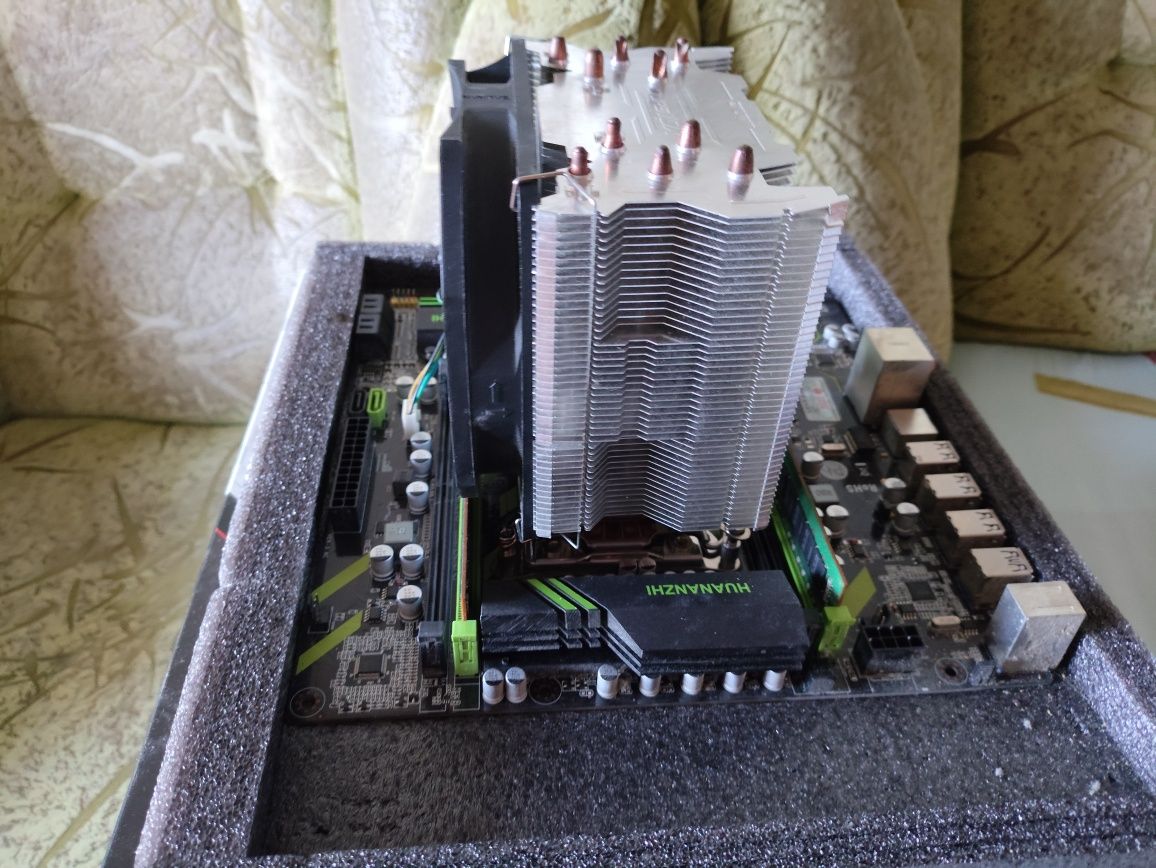 Комплект Xeon E5-1650v2 + Huananzhi X79-ZD3 + 16 GB DDR3 + Башня