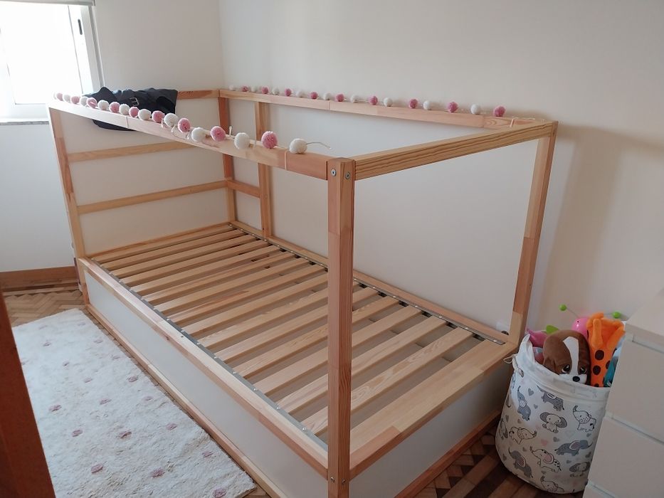 Cama Reversivel Branco/Pinho+Colchão