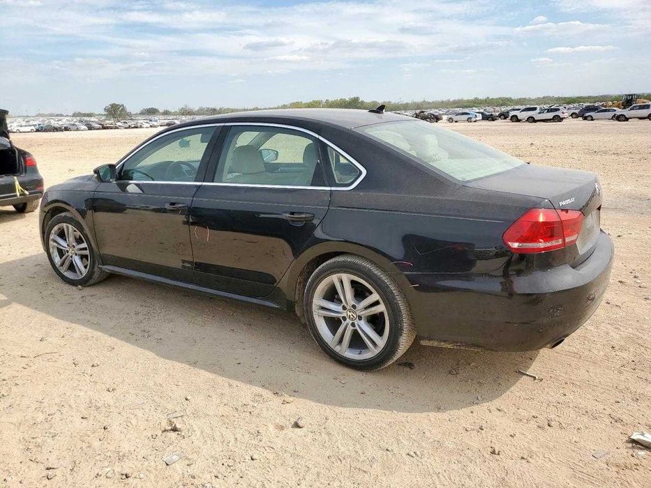 VOLKSWAGEN Passat Se 2014