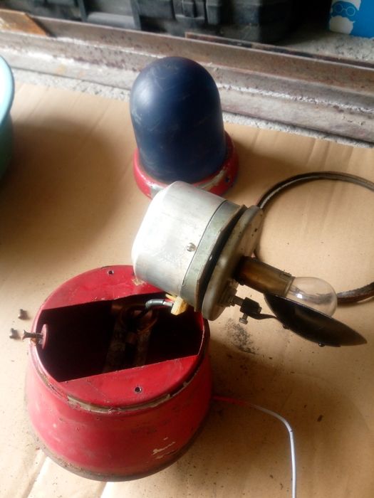 Kogut elektra z PRL u .sztuka kolekcjonerska  strażacki smutek