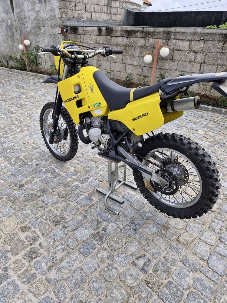 Suzuki tsr 125 a 2 tempos