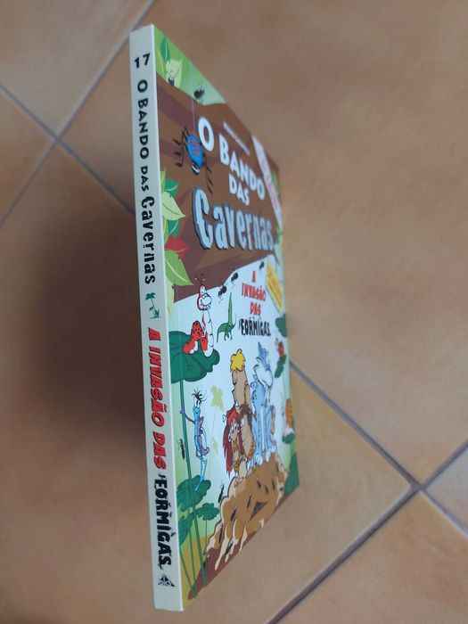 Livro Bando das Cavernas 17 - A Invasão das Formigas NOVO