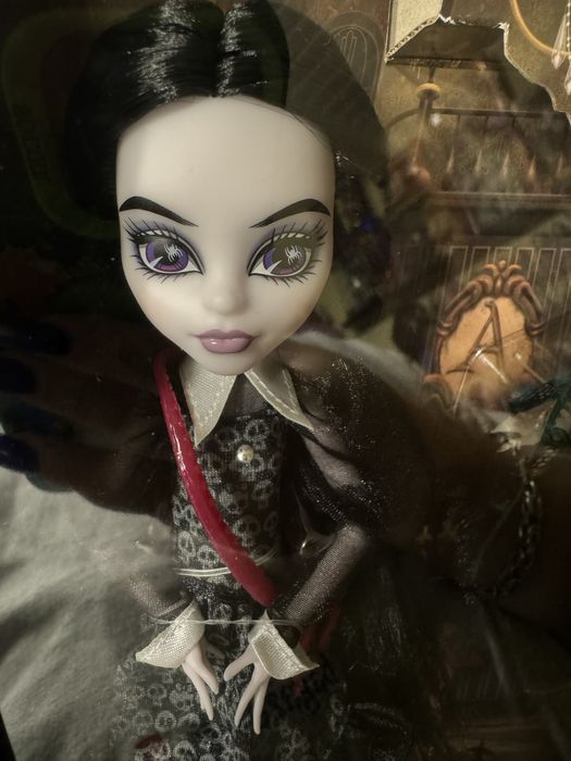 Monster high scullektor Addams famili