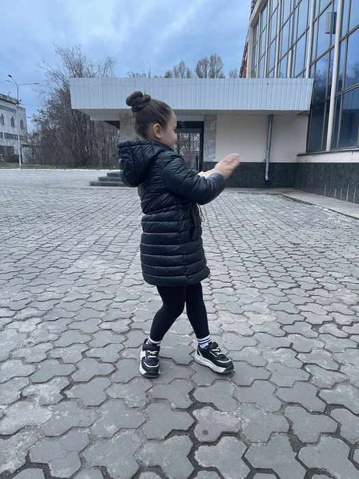 Куртка zara демі