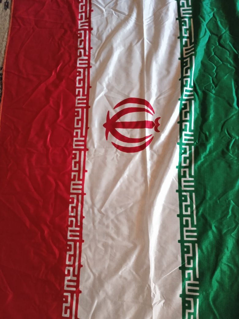 Flaga Iranu duża.