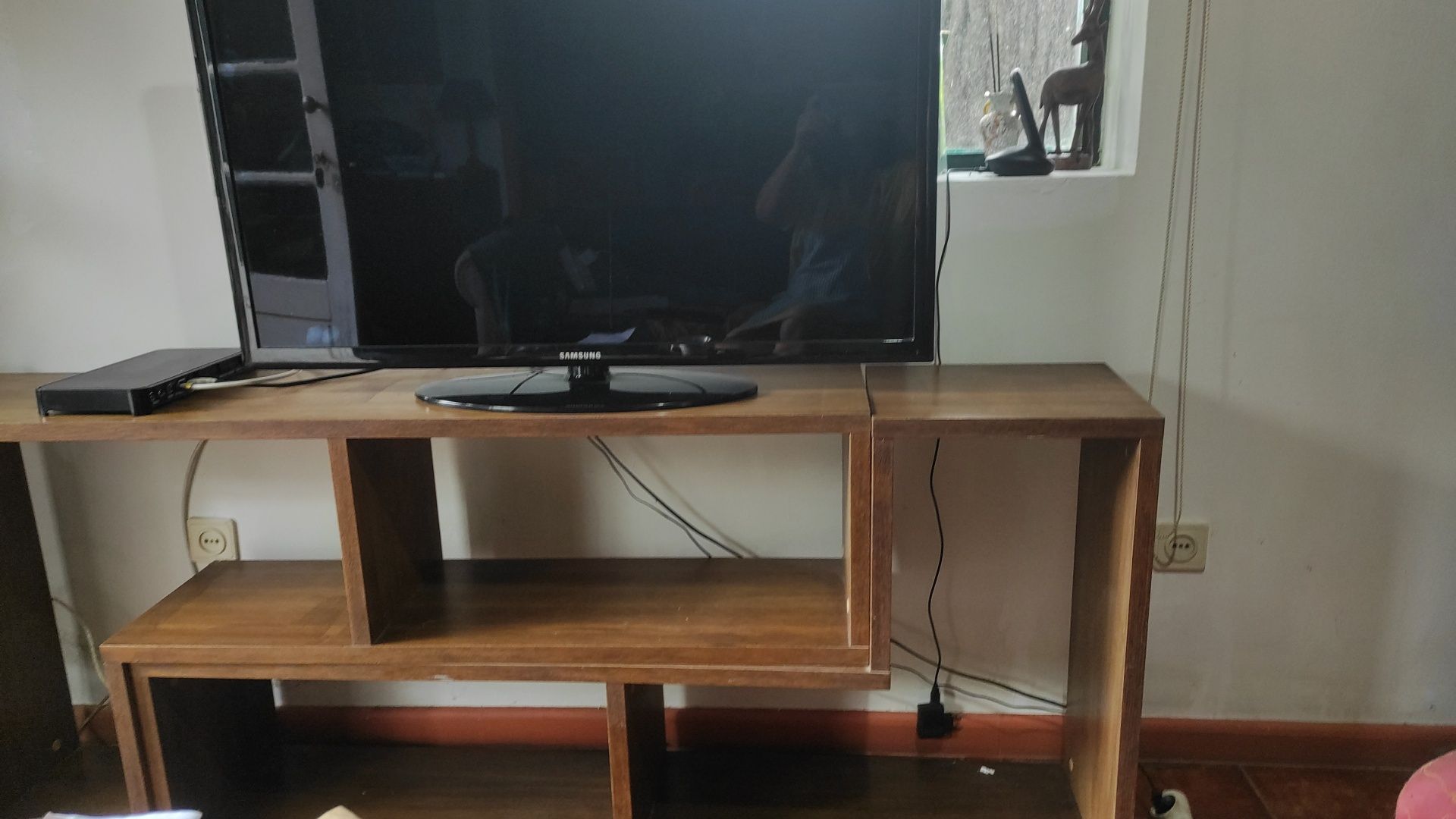 Móvel TV, impressora etc