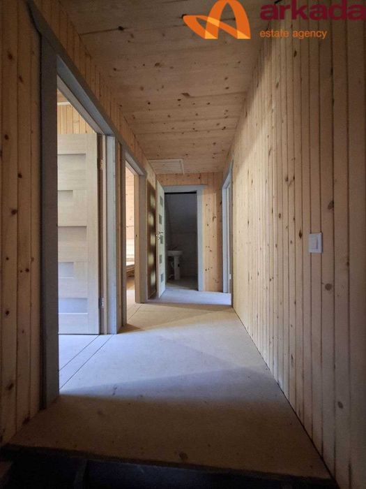 Карпати / Яблуниця 
Продаж Будинок в лісі
З виглядом на гору Хом'як.