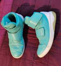 Botas Nike Air raras em verde menta 43