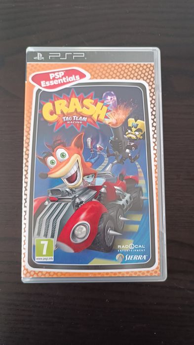 Jogo PSP Crash Tag Team Racing como novo