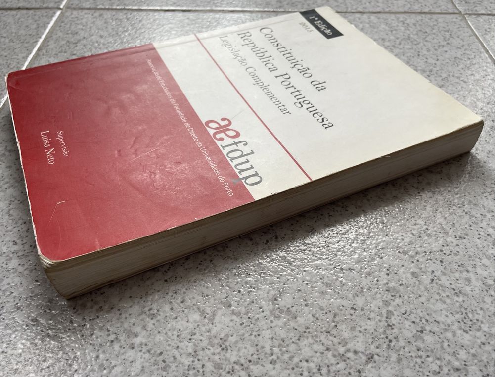 Livro: "Constituição da República Portuguesa"