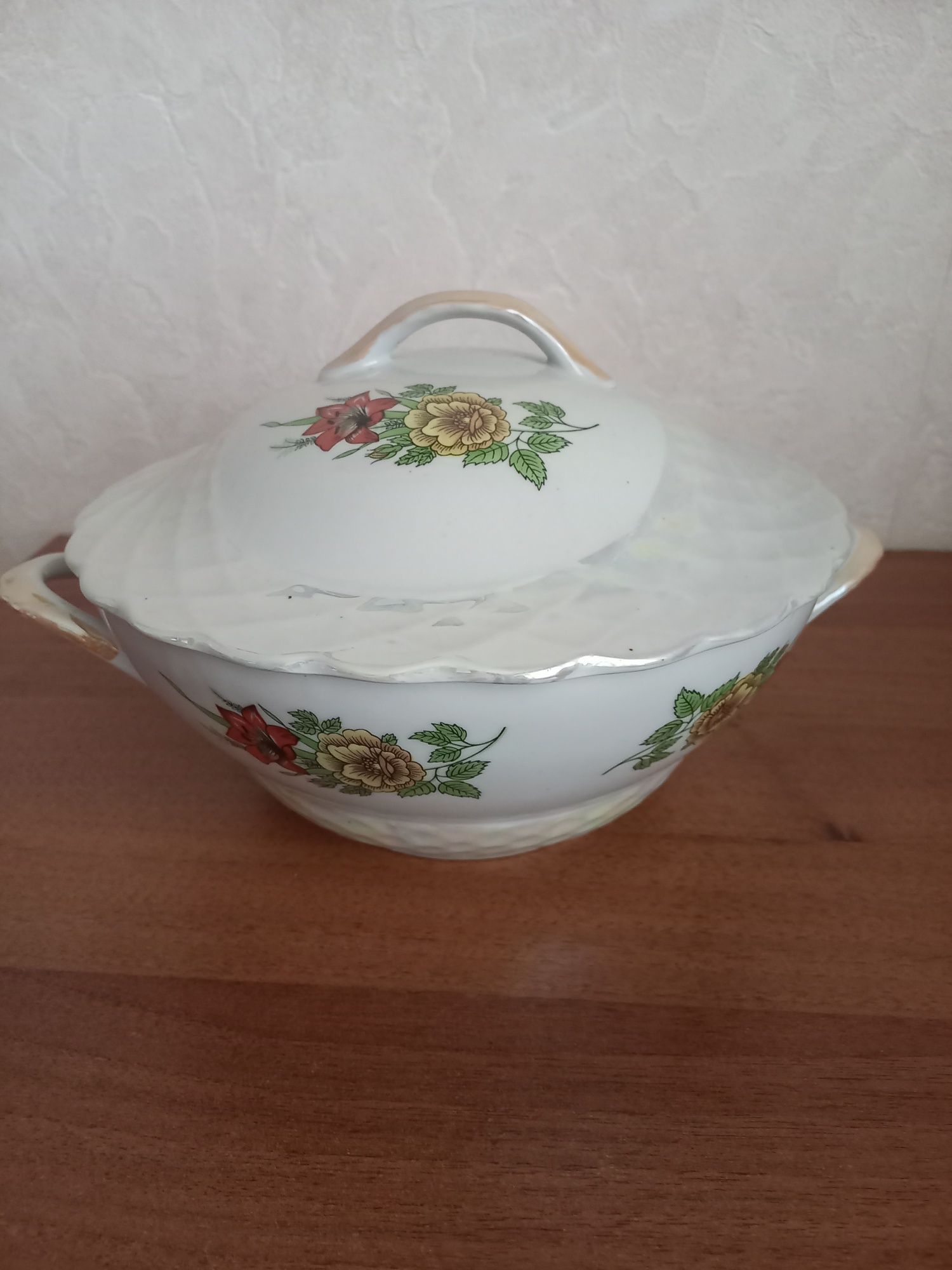 Тарелки салатник супница СССР
