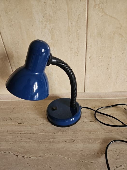 Lampka biurkowa granatowa