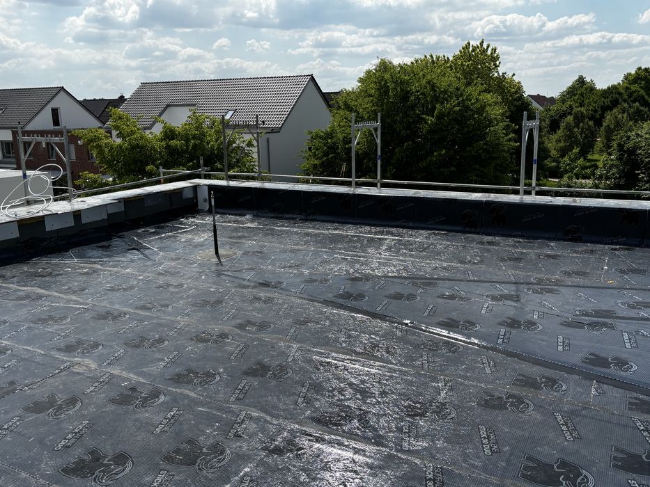 Grzanie Papy i naprawa dachow krytych papą