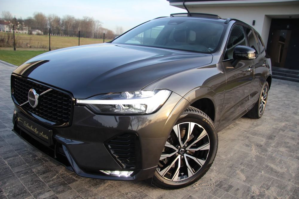 Volvo XC 60 R-DESIGN Harman Kardon Panorama 4X4 AWD BRĄZOWY