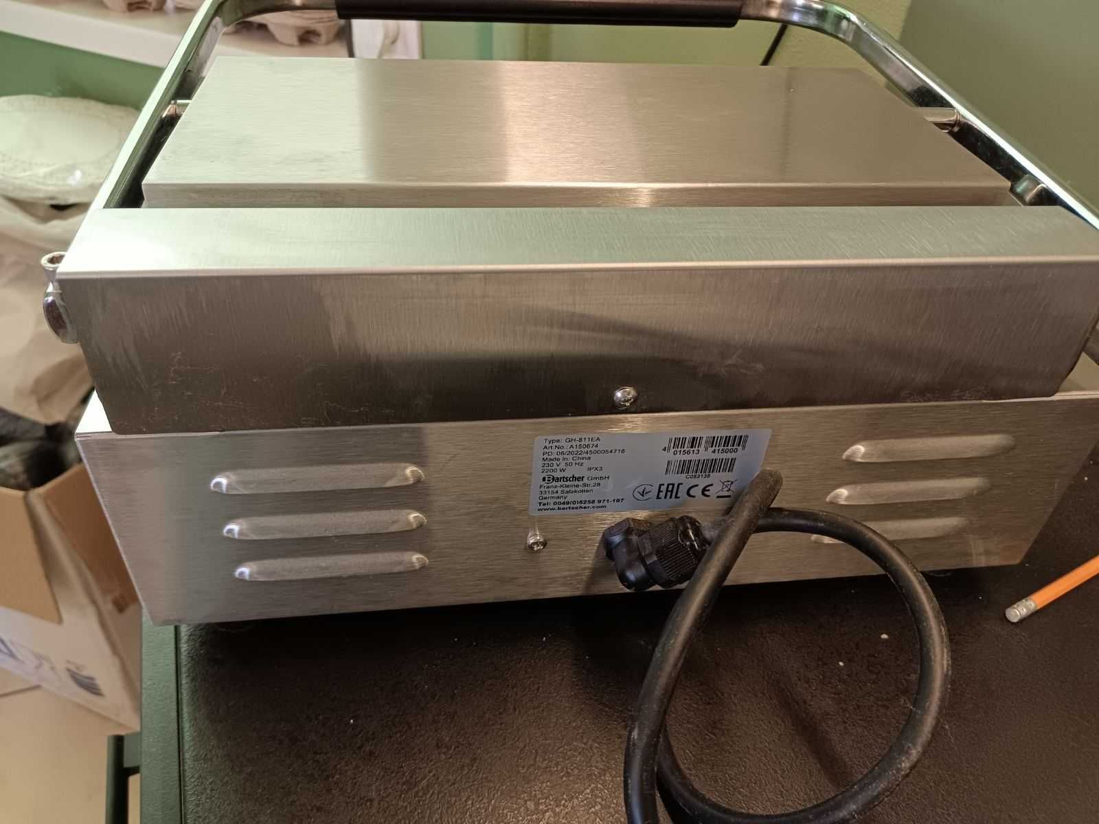 Продаю прижимной гриль Bartscher GH 811EA, состояние идеальное