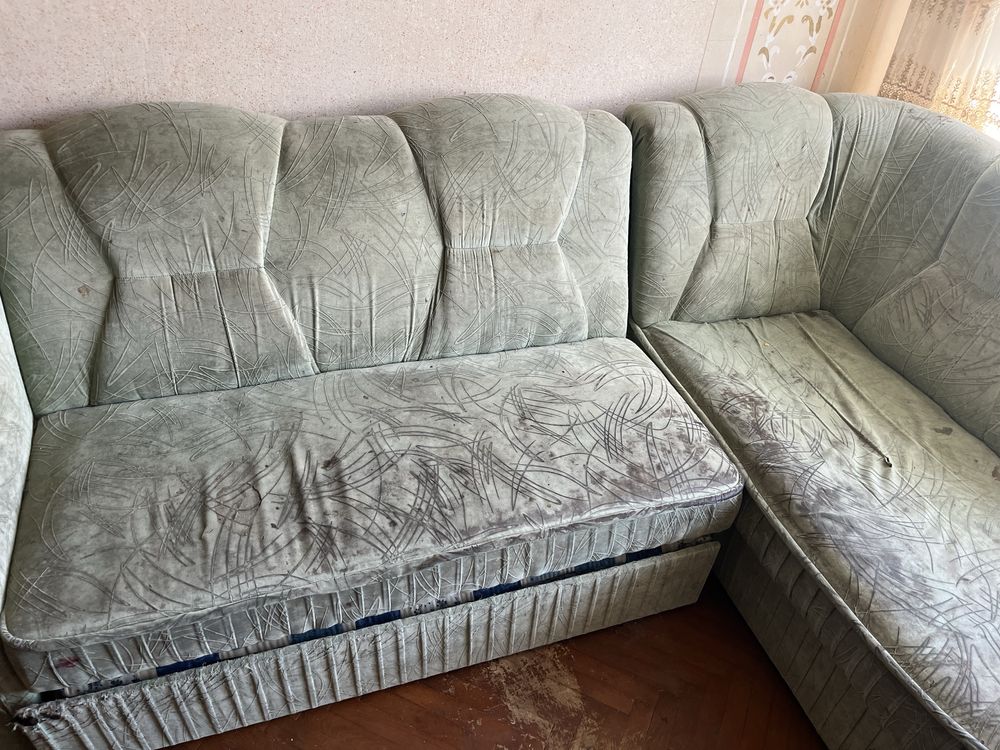 Диван для перешиву