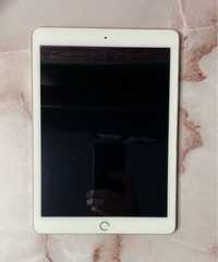 iPad Air Wi-Fi 16GB Gold