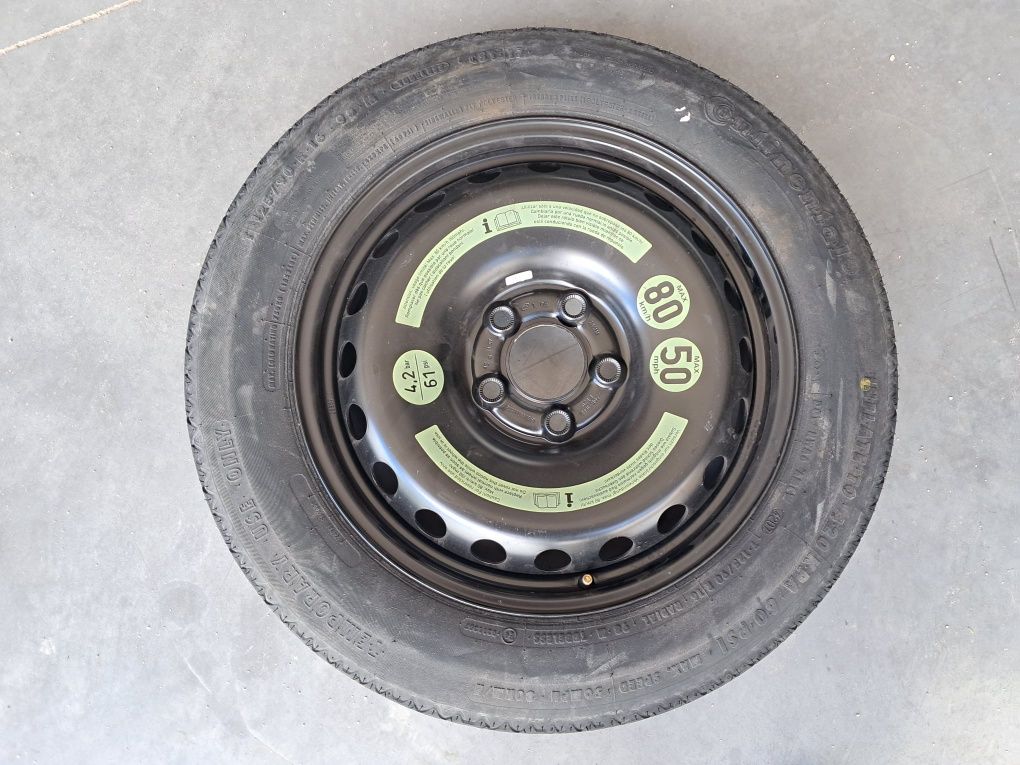 Pneu suplente mercedes