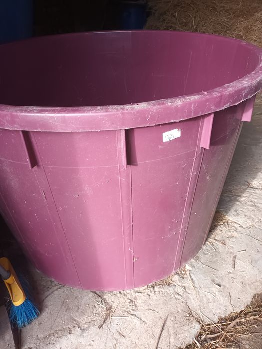 Dorna 1000 litros  nova nunca usada