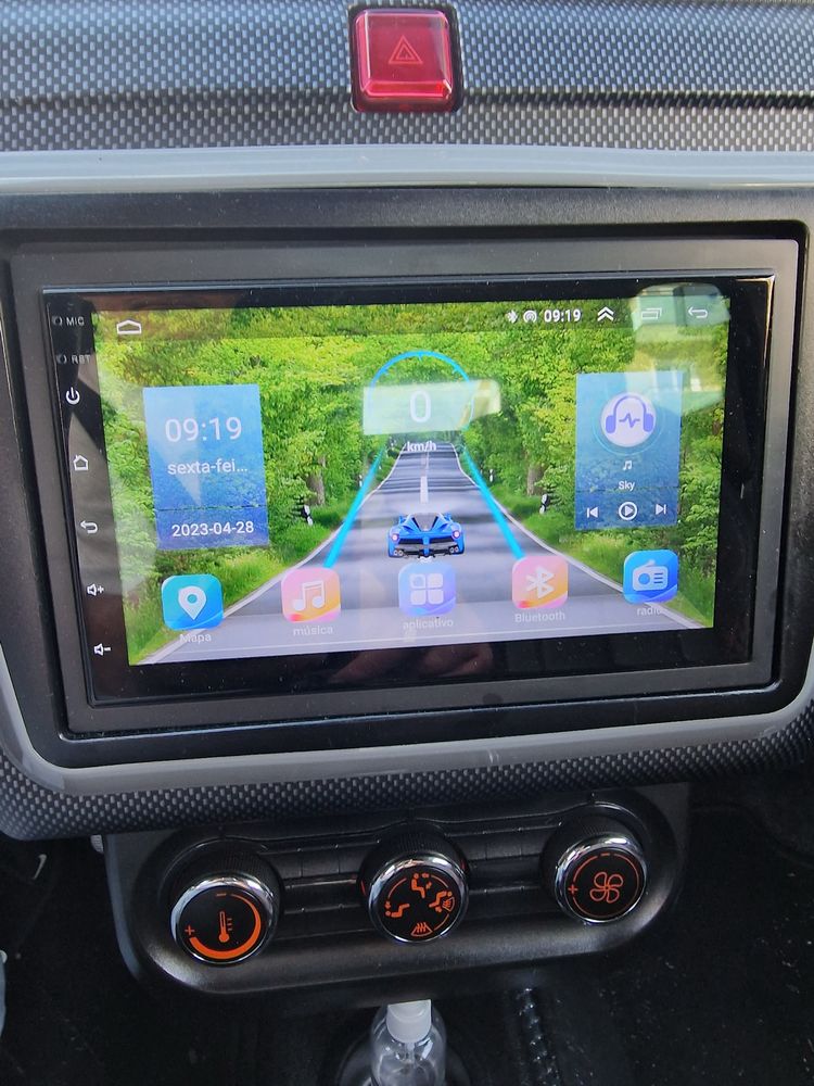 Auto radio carplay/Usado com pouco uso