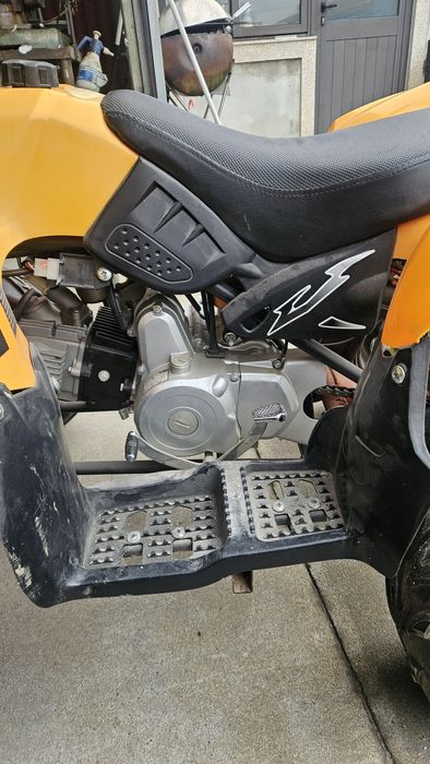Moto 4 criança 125cc