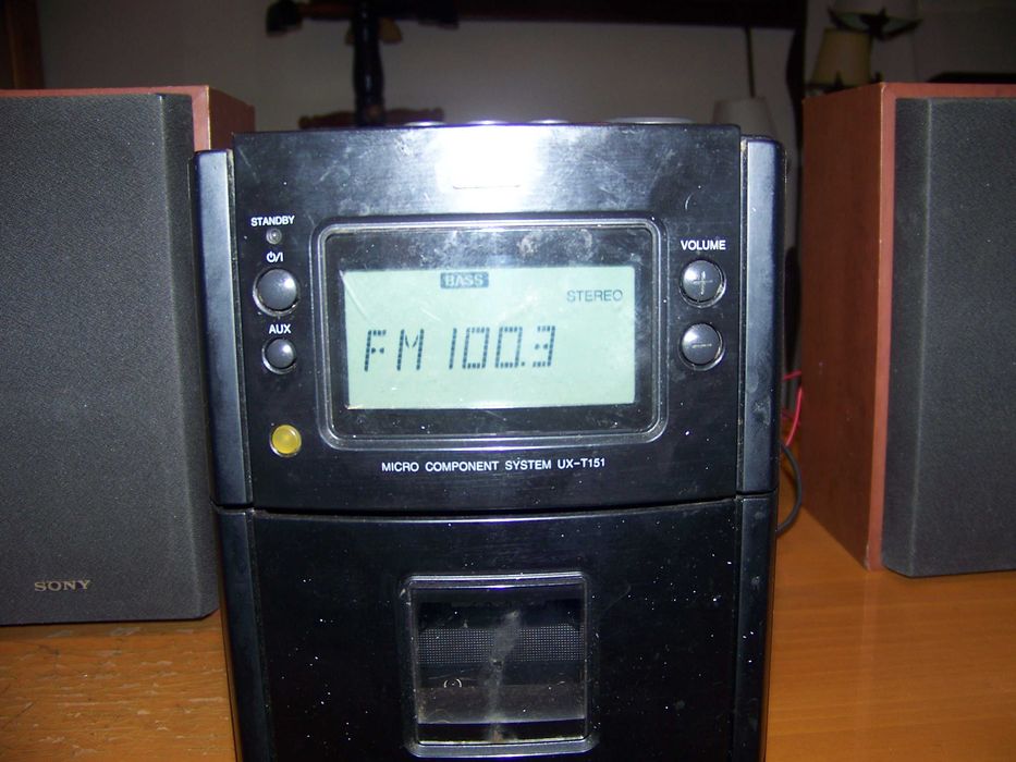 micro-hifi JVC - cds e rádio ok, tape ko