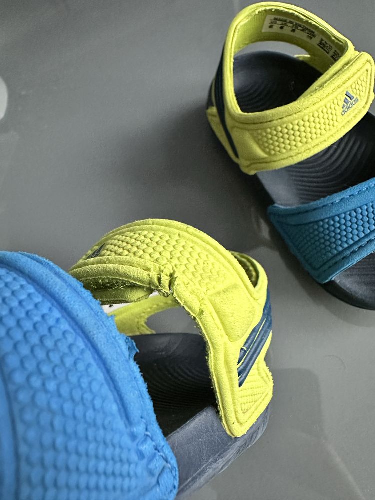 Sandały adidas r 20