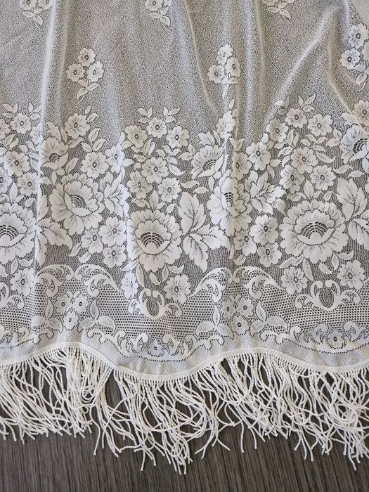 Biale firany na okno