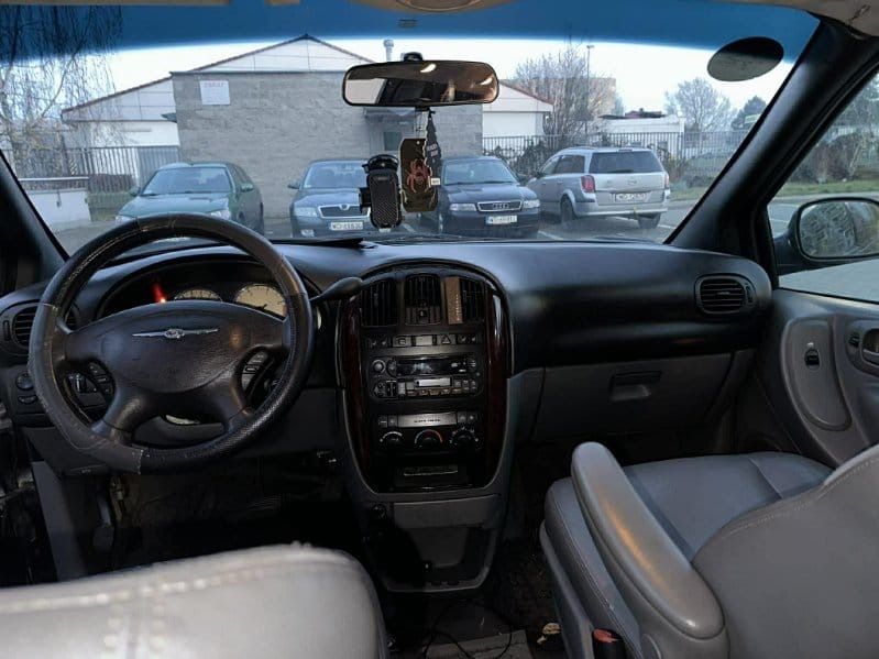Chrysler Grand Voyager 2,8 diesel