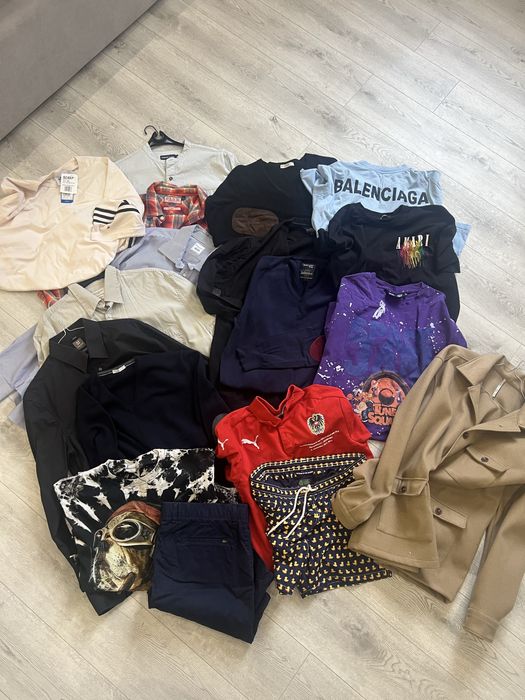 Пальто Boggi Milano Carhartt Balenciaga Falconeri Adidas Saint Lauren