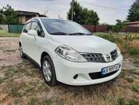 Nissan Tiida 1.5 автомат